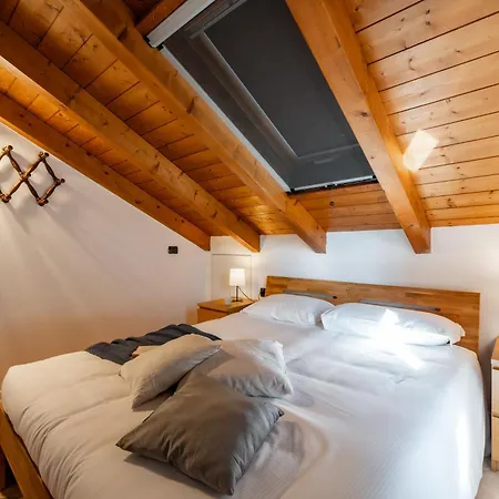 Villa Golden 1 - Just Few Steps From The Dervio