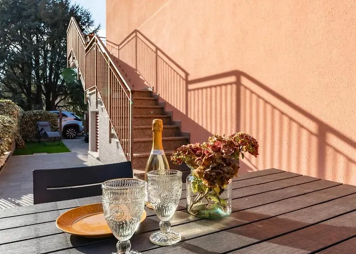 Villa Golden 1 - Just Few Steps From The Dervio