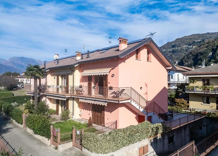 Golden 1 - Just Few Steps From The *