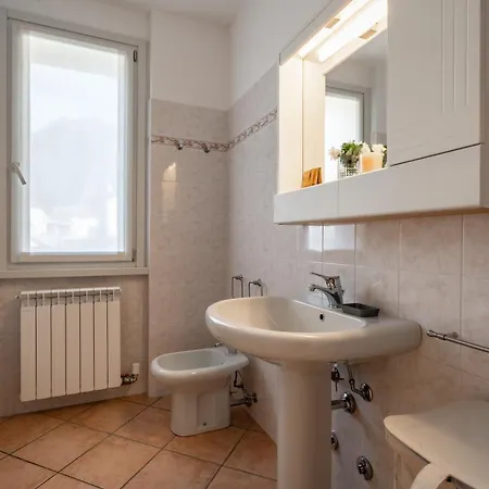 Vila Golden 1 - Just Few Steps From The *